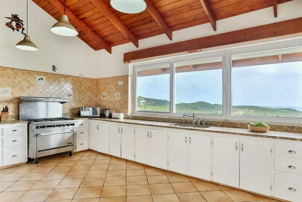 Hilltop 1-Bed Villa With Great Views Out To Sea - Villa Cadasse Villa Cap Estate